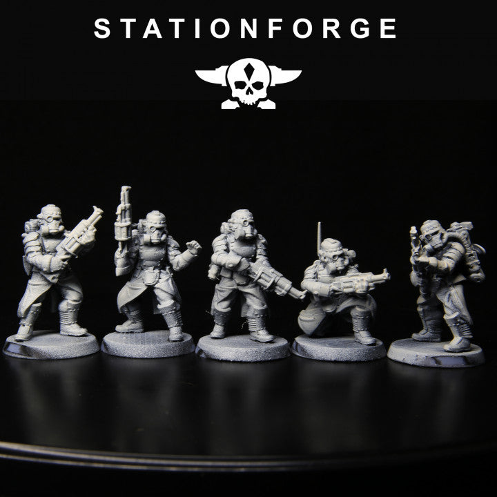 Wargames - Stationforge - GrimGuard - Tinkers Squad (5 Figurer)