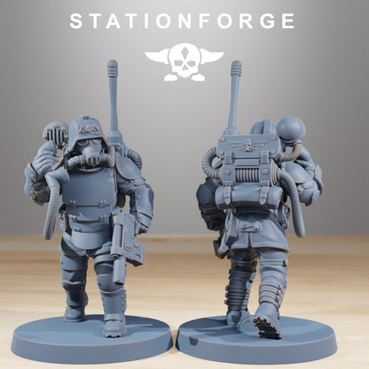 Wargames - Stationforge - GrimGuard - Ironclads Squad (10 Figurer)
