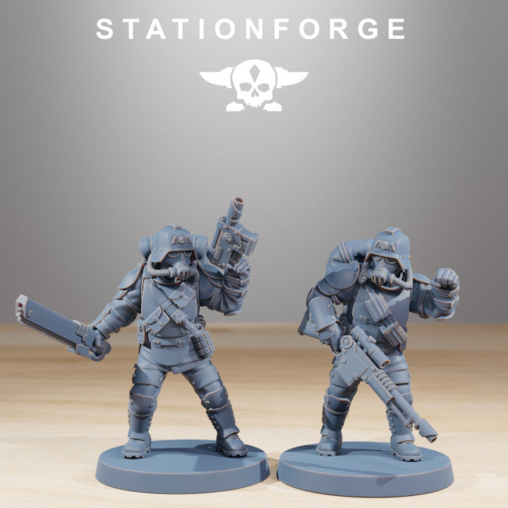 Wargames - Stationforge - GrimGuard - Ironclads Squad (10 Figurer)