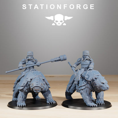 Wargames - Stationforge - GrimGuard - Bear Riders Squad (11 Figurer)