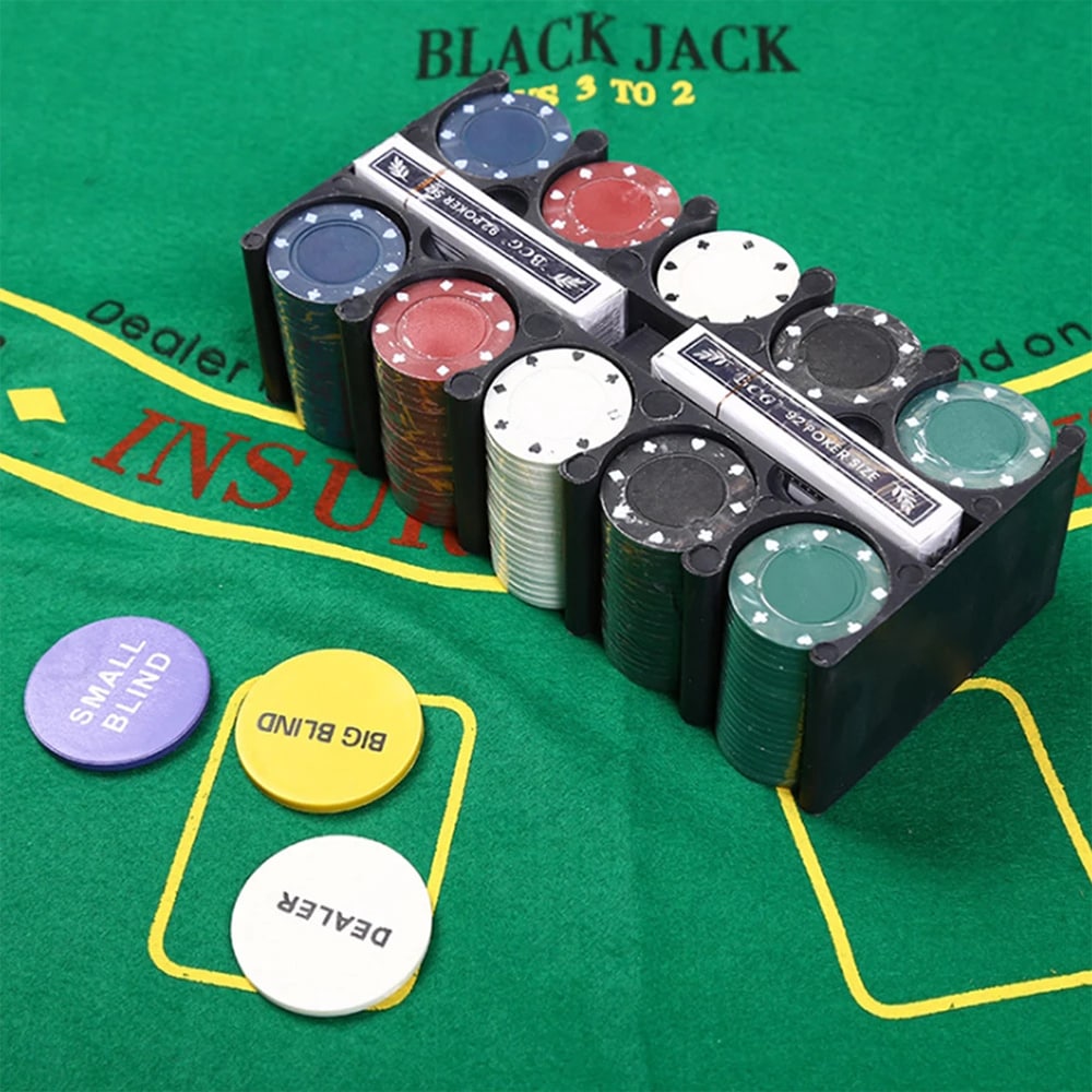 Texas Hold 'Em Poker Sæt - Pokerchips - 2 Sæt Spillekort - Grøn Poker Dug