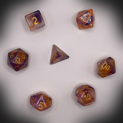 Sun Forge - RPG Dice Set - Fiery Purple Nebula (7stk)